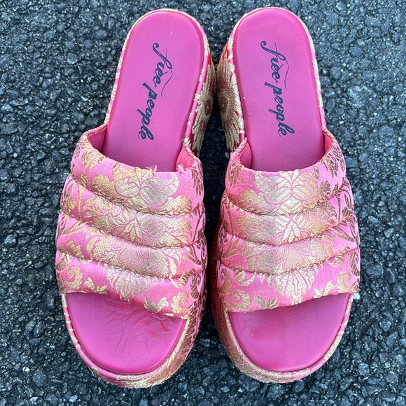 FREE PEOPLE Vintage platform shoes - Picture 3 of 7